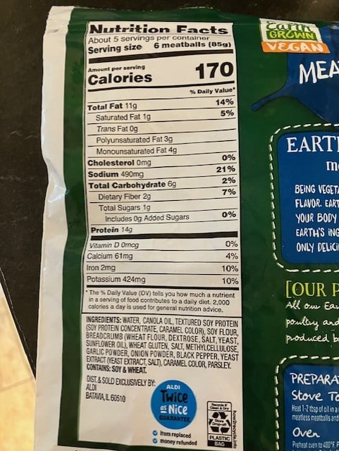 picture of the nutrition facts from earth grown aldi meatless meatballs